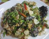 รูปขั้นตอนการทำที่ 3 ของ ดอกขจรผัดไข่ทรงเครื่อง