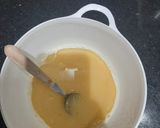 Foto del paso 3 de la receta: Torta de manzana húmeda 20 cucharadas
