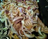 Foto del paso 5 de la receta: PICADA De Hígado con Cebolla y Papas con Alioli...!