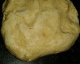 A picture of step 2 of Muglai parantha.