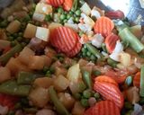 Foto del paso 4 de la receta: 154. Filetes de merluza con menestra