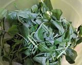 Foto langkah ke 1 dari resep Sayur Bayam.