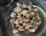 Foto langkah ke 3 dari resep Crispy Sweet & Spicy Chicken Ala Korea.