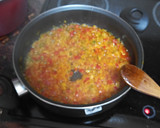 Foto del paso 4 de la receta: Arroz amarillo con calamares
