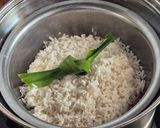 Foto langkah ke 1 dari resep Lemper Ayam.