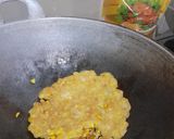 Foto langkah ke 6 dari resep Dadar Jagung Bumbu Instan.