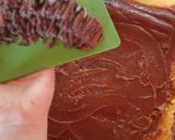 Foto del paso 5 de la receta: Arrollado de vainilla con Dulce de Leche y Ramitas de Chocolate 🍫