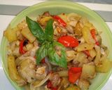 Foto del passaggio 4 della ricetta Peperonata al forno