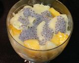 A picture of step 9 of Pasta Mango Sabja Pudding Parfait.