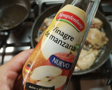Foto del paso 2 de la receta: Pollo Rebozado en Tempura con Salsa de Mango y Chile