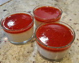Foto del paso 7 de la receta: Panna Cotta de chocolate blanco y coulis de fresa