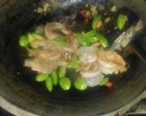Foto langkah ke 2 dari resep Udang Pete Pedas Manis Super Praktis.