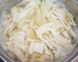 Hình bước làm 1 của món Măng tươi xào ba chỉ