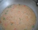 A picture of step 4 of Daliya upma.