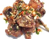 Foto langkah ke 4 dari resep 045. Ayam Cabe Garam.