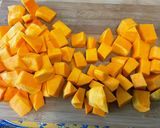 Une image de l'étape 4 de Purée de pommes de terre et courge butternut au parmesan.