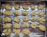 Foto del paso 4 de la receta: Bizcochitos con peras y arándanos