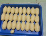 Foto langkah ke 5 dari resep Kroket Singkong isi sayuran.