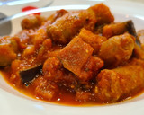 Foto del paso 5 de la receta: Guiso de salchichas con berenjenas y tomate