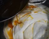 Foto langkah ke 4 dari resep Marmer cake lembut, moist, anti gagal (All In One Method).