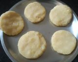 A picture of step 2 of Aloo Matar Tikki Chaat.