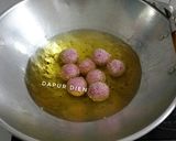 Foto langkah ke 6 dari resep Onde onde Buah Naga.