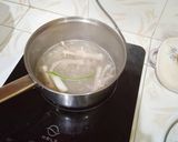 Foto langkah ke 2 dari resep Sop Kaki Ayam.