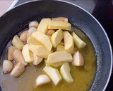 Foto del paso 6 de la receta: Solomillo de cerdo con romero y manzanas