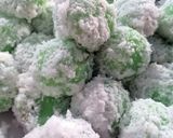 Foto langkah ke 7 dari resep Kue kelepon.