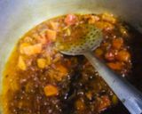 A picture of step 1 of Tri spices chicken matar.