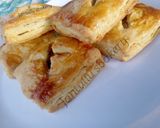 A picture of step 8 of Puff pastry Beef box.