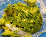 Foto del paso 3 de la receta: Tartar de fuet y aguacate