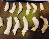 Kapkodós mogyorós-lekváros kifli recept fázis 2 fotója
