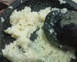 Foto langkah ke 2 dari resep Cireng Nasi Sambal Rujak.