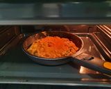 A picture of step 4 of Spanish omelette with sweet potato.