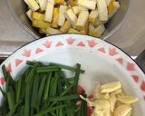 Foto langkah ke 1 dari resep Tahu Kuning Ca Kucai.