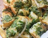 Foto del paso 4 de la receta: Pan con pasta de ajo