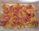 Foto del paso 4 de la receta Patatas con Bacon y Jamón York gratinado con Bechamel