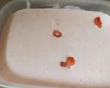 A picture of step 4 of Strawberry ice cream.