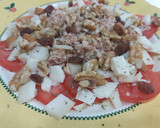 Foto del paso 1 de la receta: Ensalada de tomate, atún y queso🥗