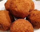 Une image de l'étape 8 de Arancini Di Mozzarella.