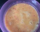 Foto langkah ke 3 dari resep Telor Dadar Pedas.