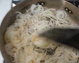 Foto del paso 4 de la receta: Rajas con crema y queso