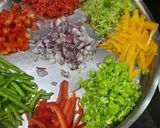 તવા ઉત્તપમ (Tawa Uttapam Recipe In Gujarati) રેસીપી સ્ટેપ1ફોટો