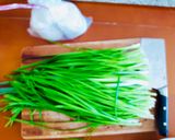 A picture of step 1 of Chive Dumplings.