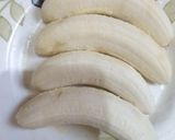 A picture of step 1 of Banana ice ceam.