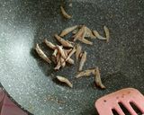 Foto langkah ke 1 dari resep Tumis pare teri.