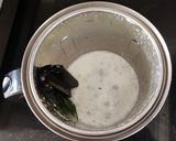 A picture of step 2 of Masala neer mor.