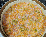 Foto del paso 3 de la receta: Tarta de jamón y queso rápida