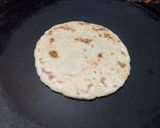 A picture of step 4 of Rajgira aloo paratha with aloo ki sabji.